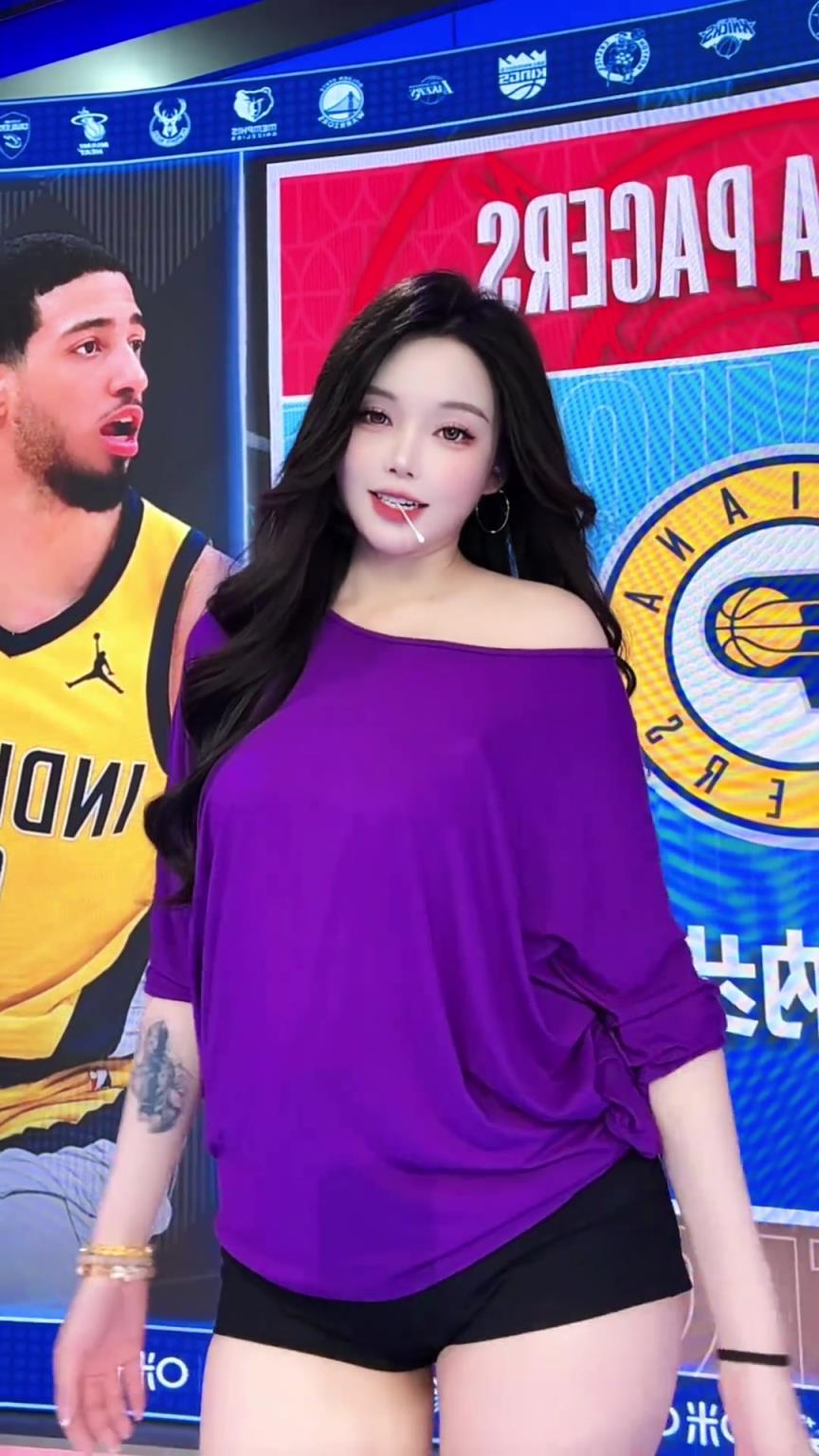 美女主播小太陽：年輕的將軍意氣風(fēng)發(fā)！ 哈利伯頓強(qiáng)的可怕